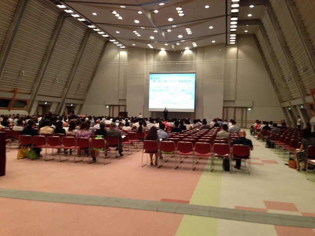 http://www.takaishi-ind.co.jp/shacho_p/img/s-%E5%86%99%E7%9C%9F%202013-08-31%2010%2003%2030.jpg